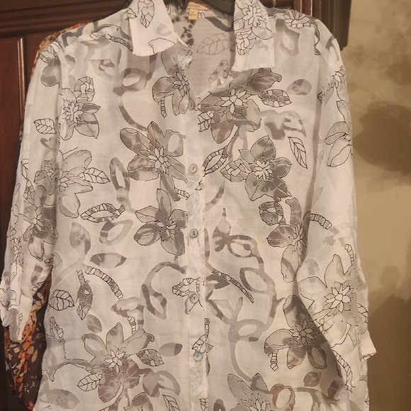Floral Button-Up Shirt - Picture 1 of 4